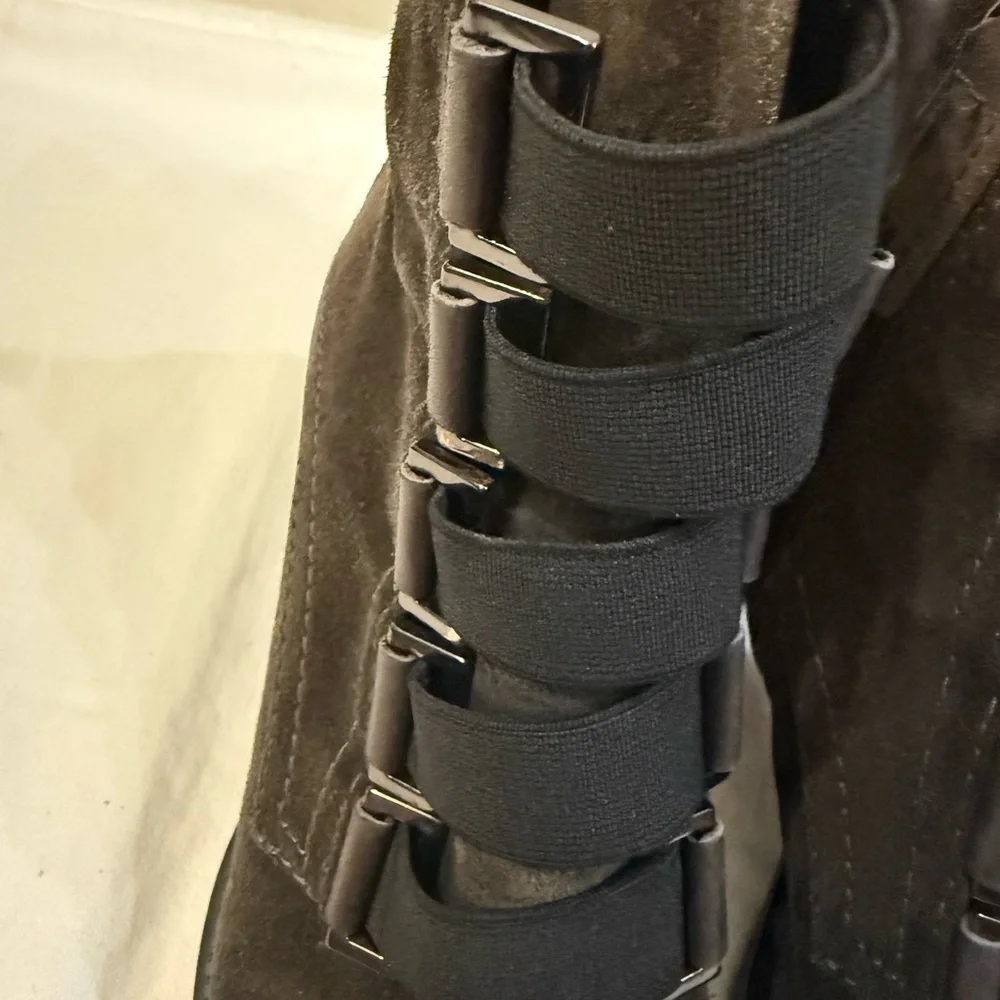 Aquatalia Indira Brown Round Toe Buckled Booties Size 6